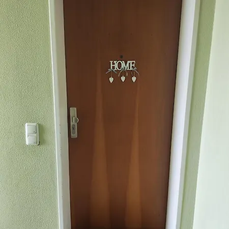 Apartment 3-room In A Location, Ideal For A Family *